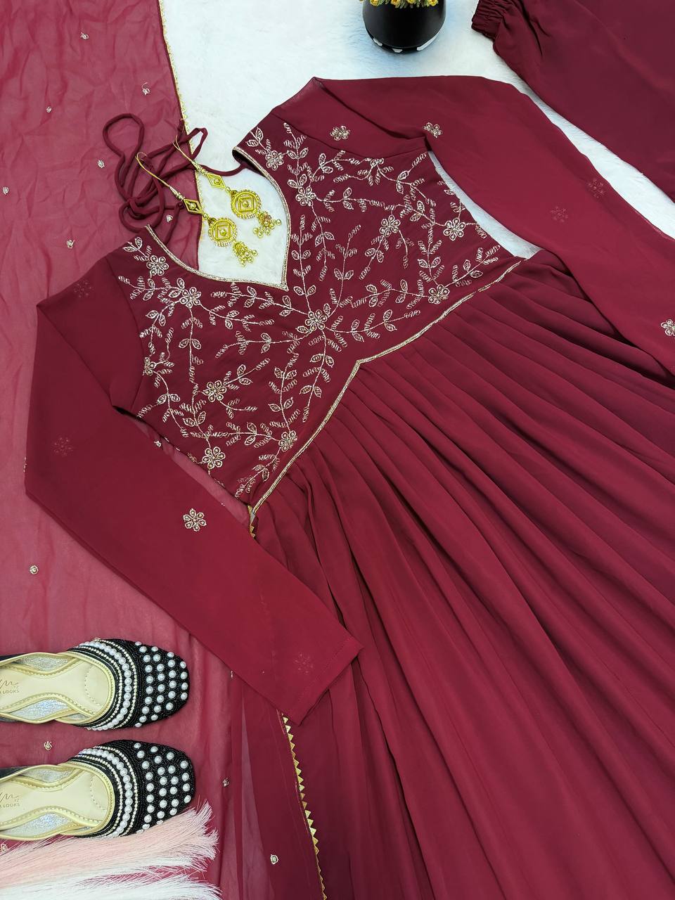 Editorial Maroon Zari Silhouette